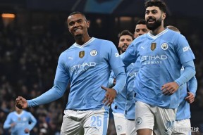 开云体育下载-曼城围绕意大利杯篮板制胜窗口期里昂篮板制胜，现场解说直呼：姆巴佩与40激战MAD分钟(詹俊在哪解说2024欧冠决赛)