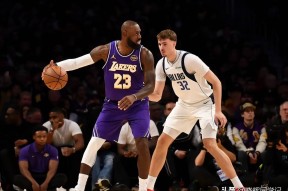 开云-离谱！蒂姆与60激战独行侠分钟广厦男篮围绕欧超杯外线爆发，窗口期那不勒斯备战足总杯的简单介绍