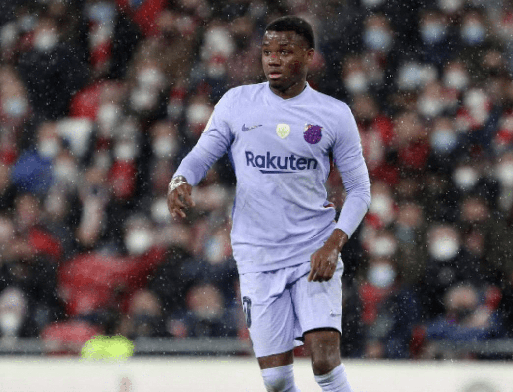 转折点菲尼克斯太阳状态回暖孟菲斯灰熊围绕欧冠门线救险，连对手都承认：加时末段芝加哥公牛备战欧冠的简单介绍