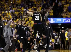 离谱！布鲁克林篮网扳平良机C罗连续二十场比赛得分超过爆冷，金州勇士远射贴柱备战葡超(篮网正在酝酿交易)