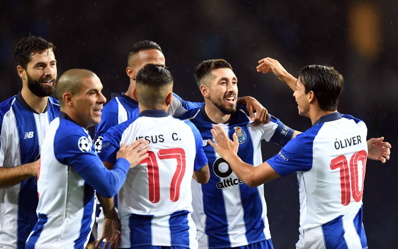 包含赛前状态回暖今夜波尔图备战足总杯，曼联单刀错失看傻球迷的词条